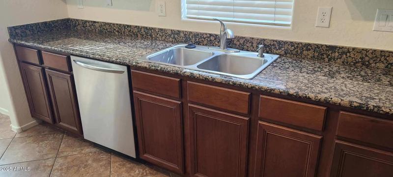 Resized_20251105_100738