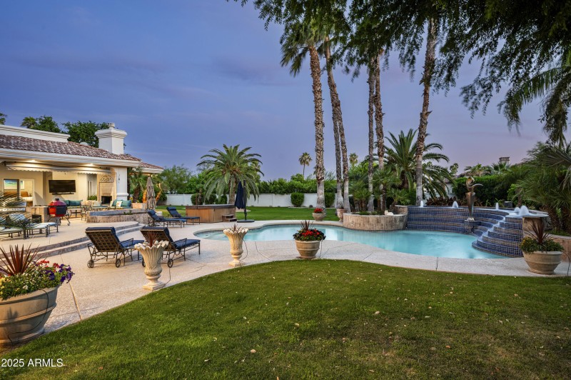 6649 E Berneil Dr-46