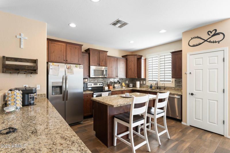 21-web-or-mls-DSC00405