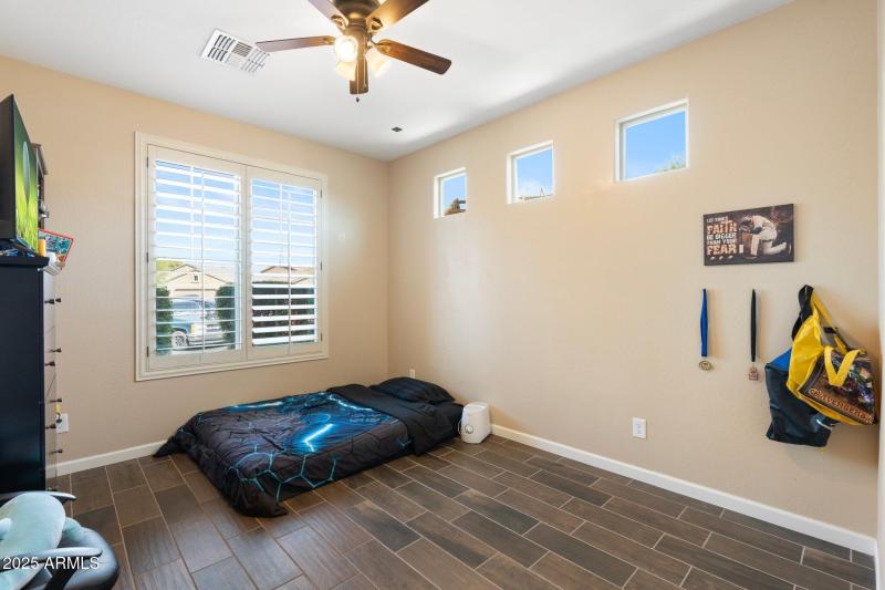 5-web-or-mls-DSC00354