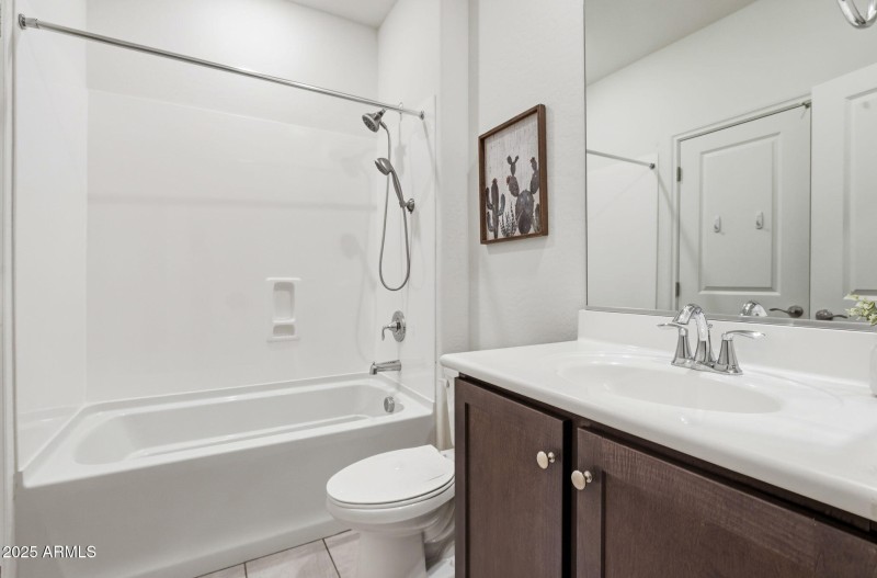 Downstairs Full Bathroom