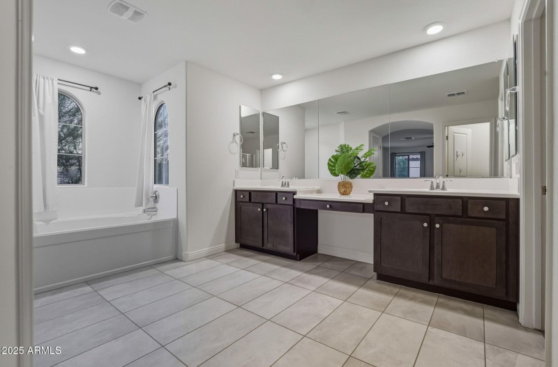 Soaking tub with a view