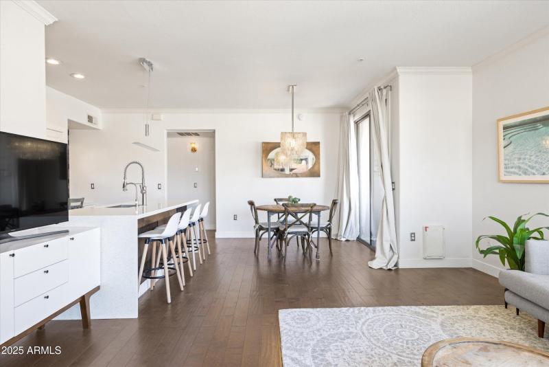 10-19777 n 76th Unit 2293 QA_10