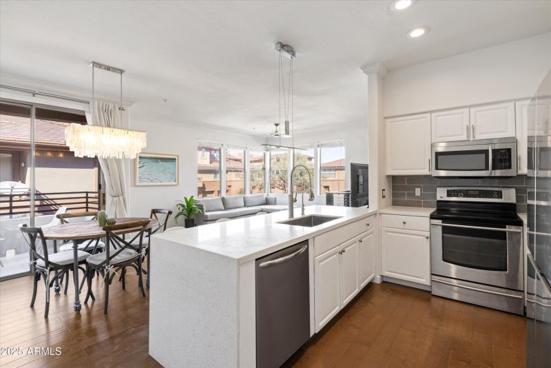 16-19777 n 76th Unit 2293 QA_16