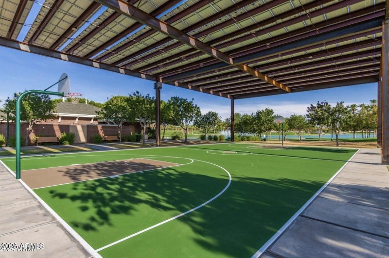 North Lake Covered Court