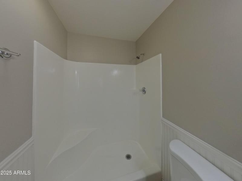 6_pc_38WYLJavml_DY9DGO2ToM_layout_0