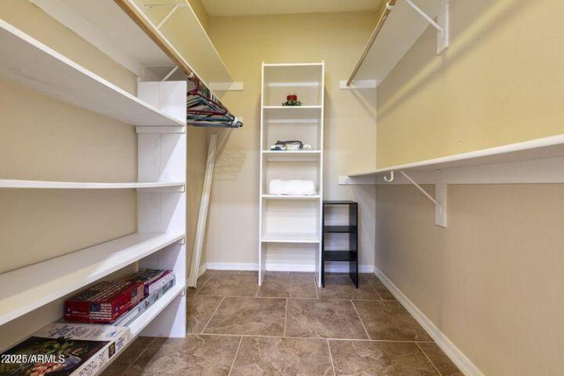 dual master walk in closet
