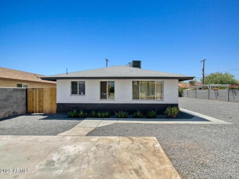 20220628232046276030000000-o