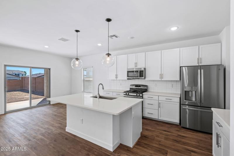 18-web-or-mls-Done-60