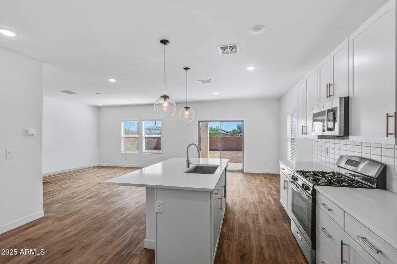 19-web-or-mls-Done-61