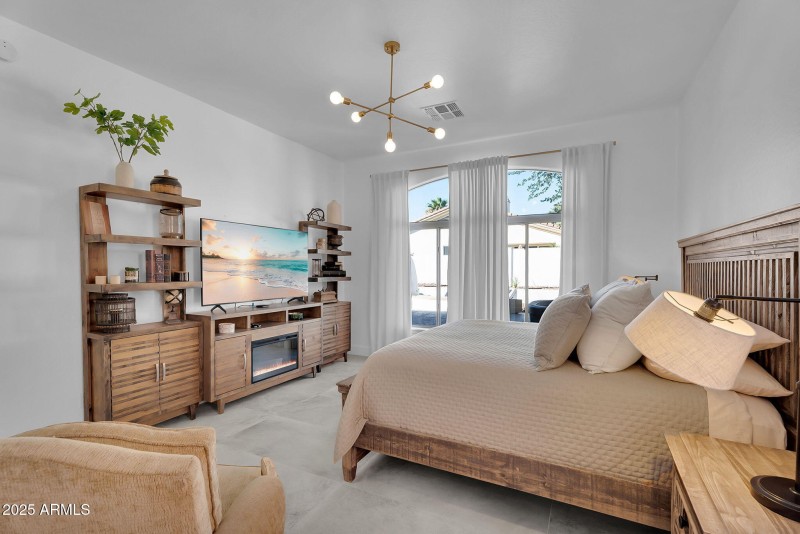 29-web-or-mls-Bent Tree-35