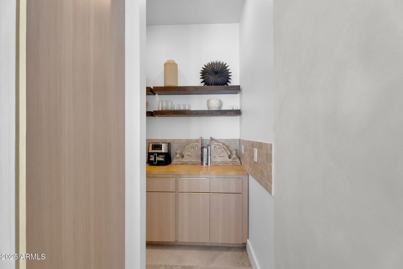 19-web-or-mls-Bent Tree-20