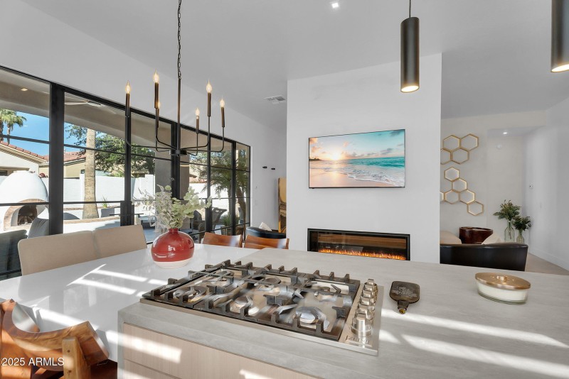 17-web-or-mls-Bent Tree-18