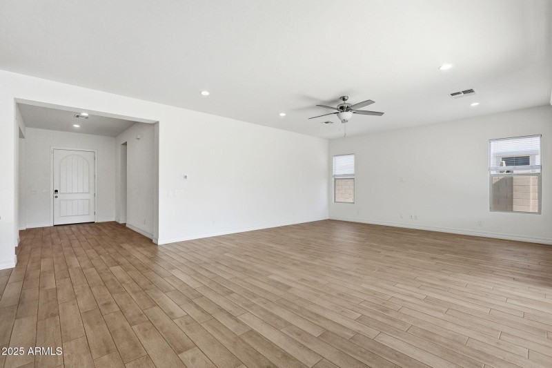 8-web-or-mls-007_ListerPros