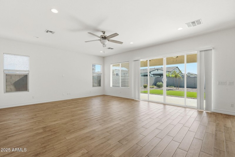 9-web-or-mls-008_ListerPros