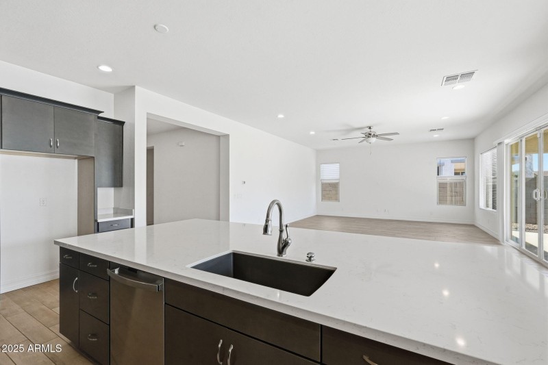 18-web-or-mls-017_ListerPros