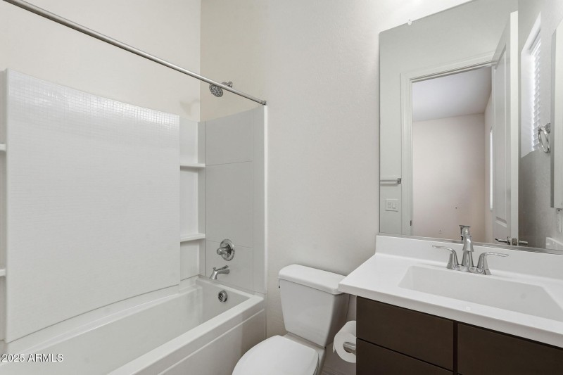 46-web-or-mls-045_ListerPros