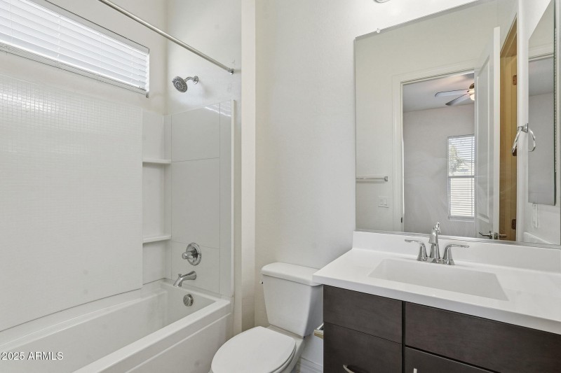 48-web-or-mls-047_ListerPros