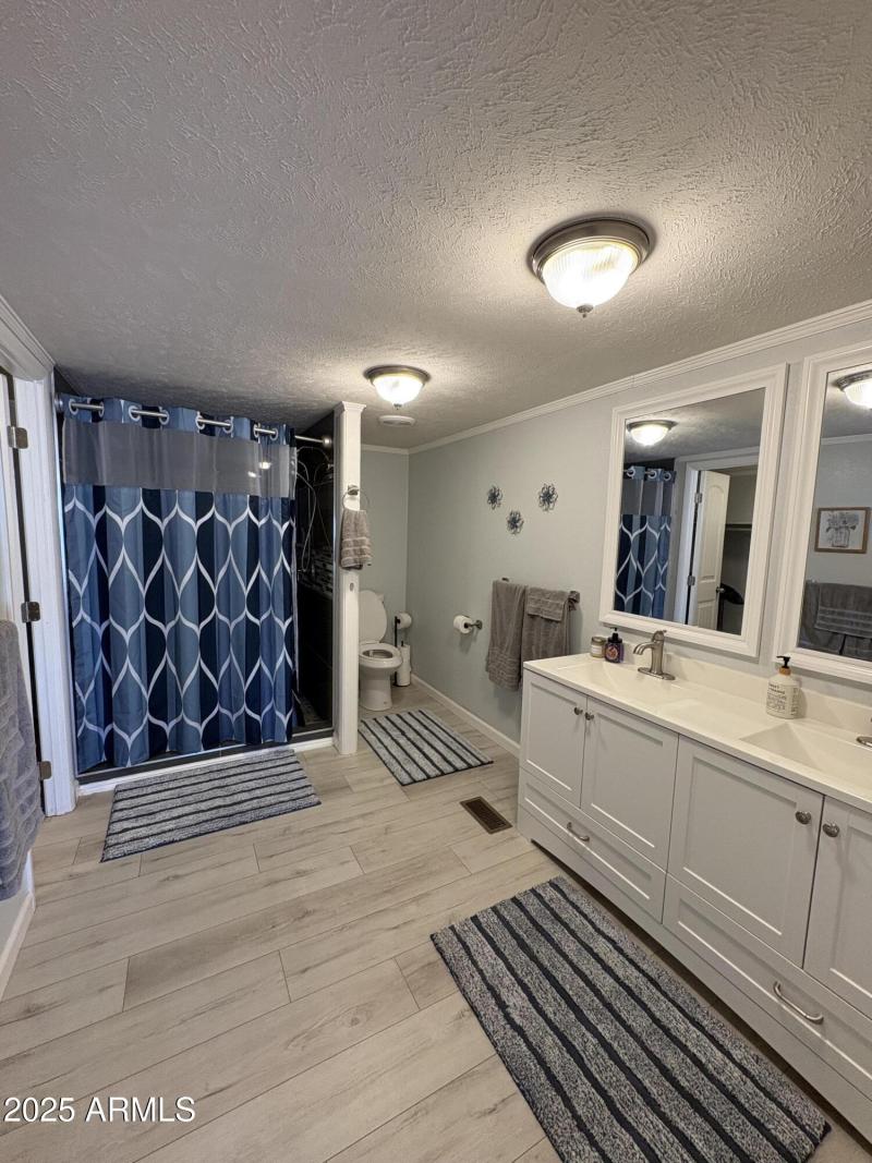 Photo Nov 07 2025, 12 19 24 PM