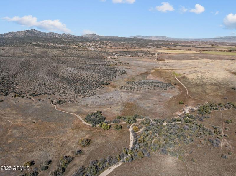 42-web-or-mls-DJI_20251106125254_0035_D