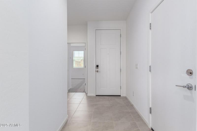 0006-05 - Marguerite