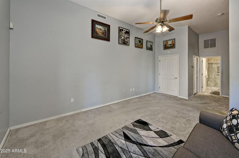 Lower-Level Bonus Room