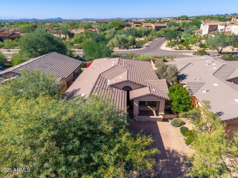 9098 E Mohawk Ln - 01