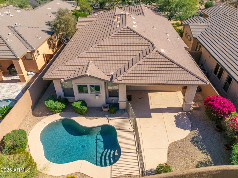 9098 E Mohawk Ln - 06