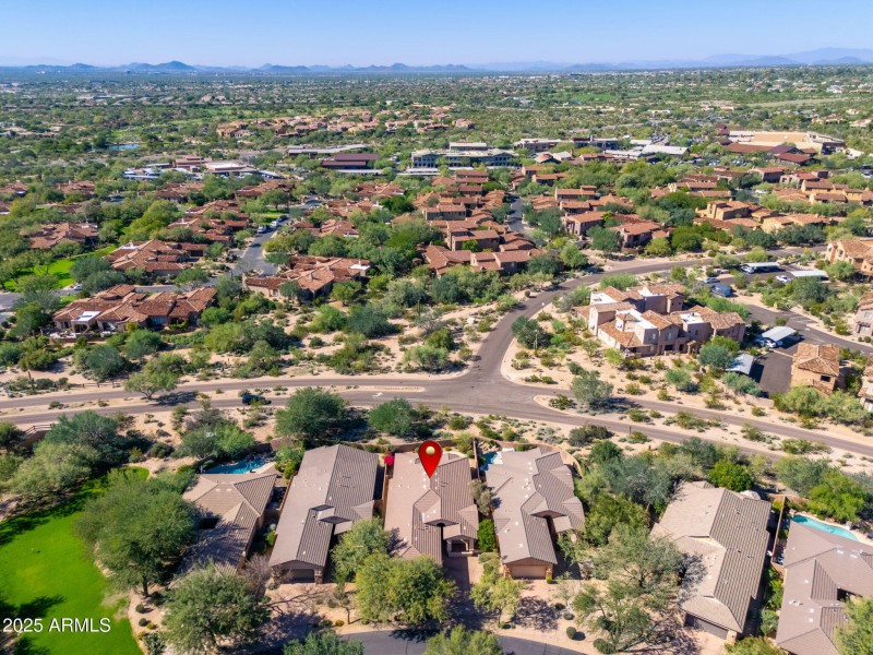 9098 E Mohawk Ln - 08