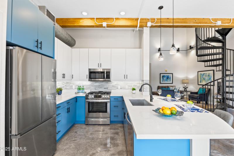 914 Osborn #208---15