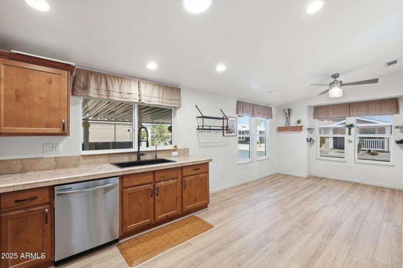 24-web-or-mls-024_ListerPros