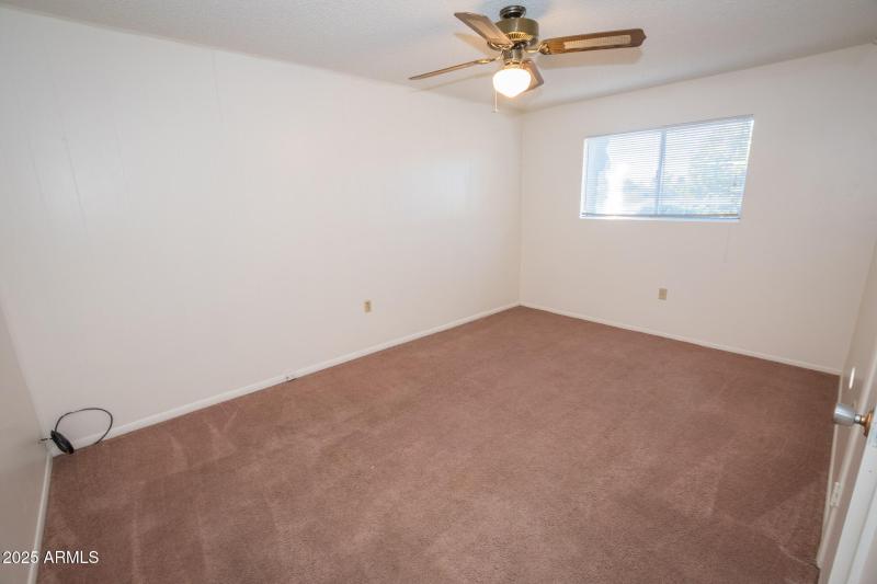 597 Hegge Dr 11-08-2025 (35)