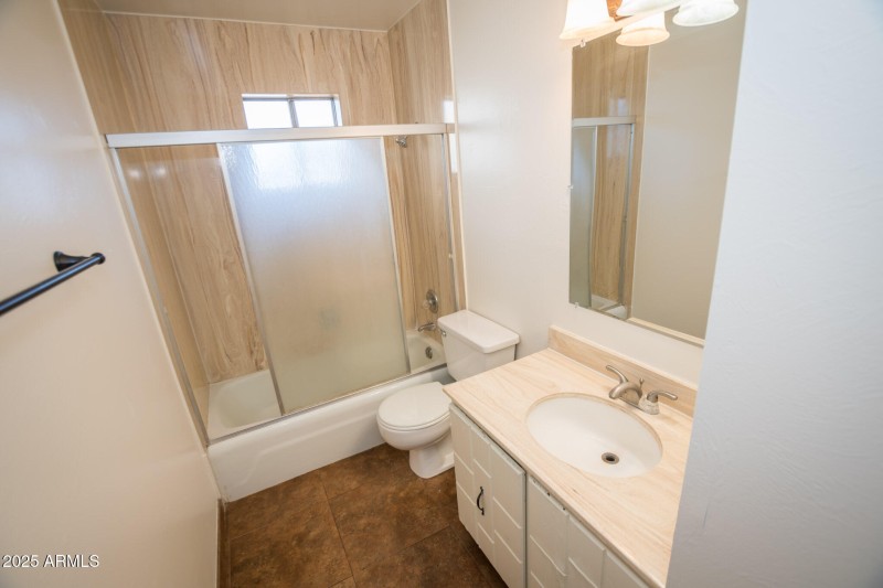 597 Hegge Dr 11-08-2025 (45)