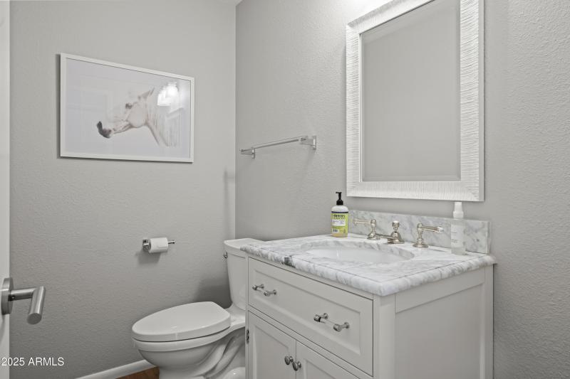 Powder room