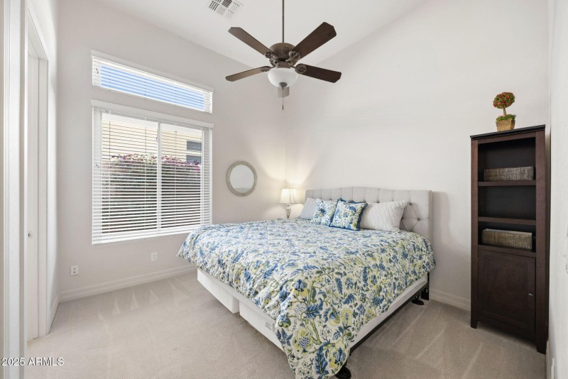 40406 N HAWK RIDGE TRL