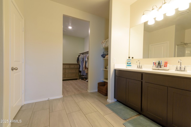 Owner's Downstairs Bath