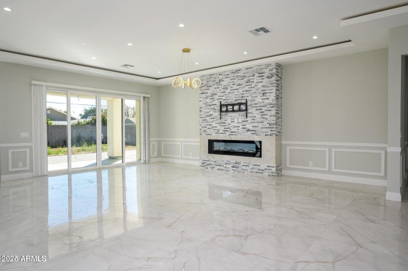 20240509180305065467000000-o