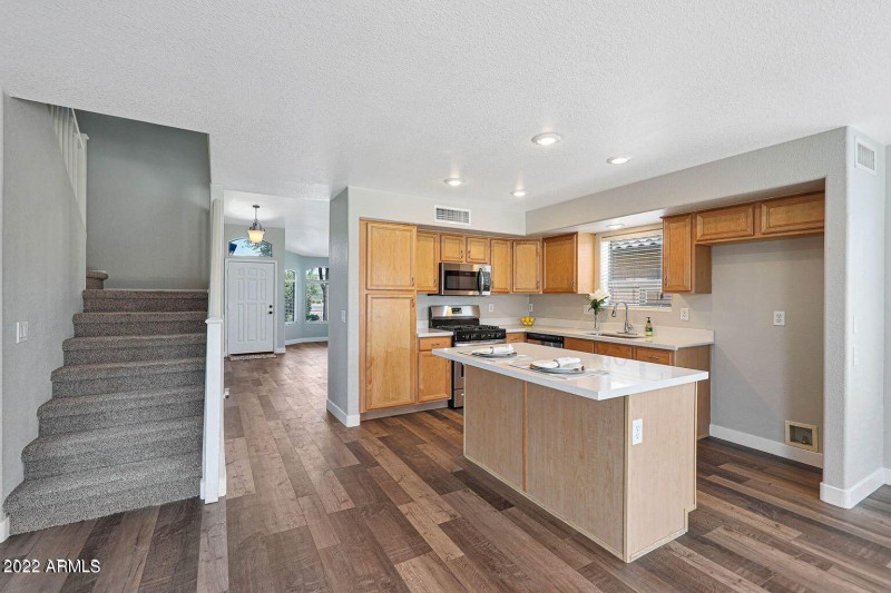 20220622164611996594000000-o