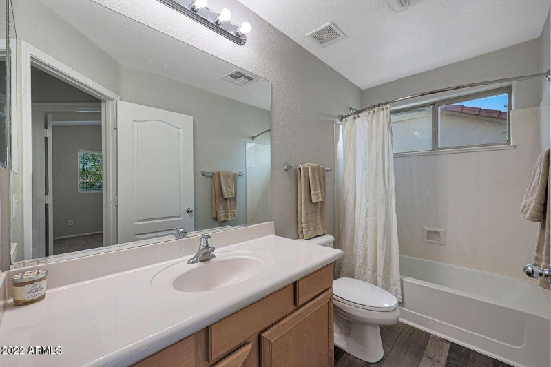 20220622164702016981000000-o