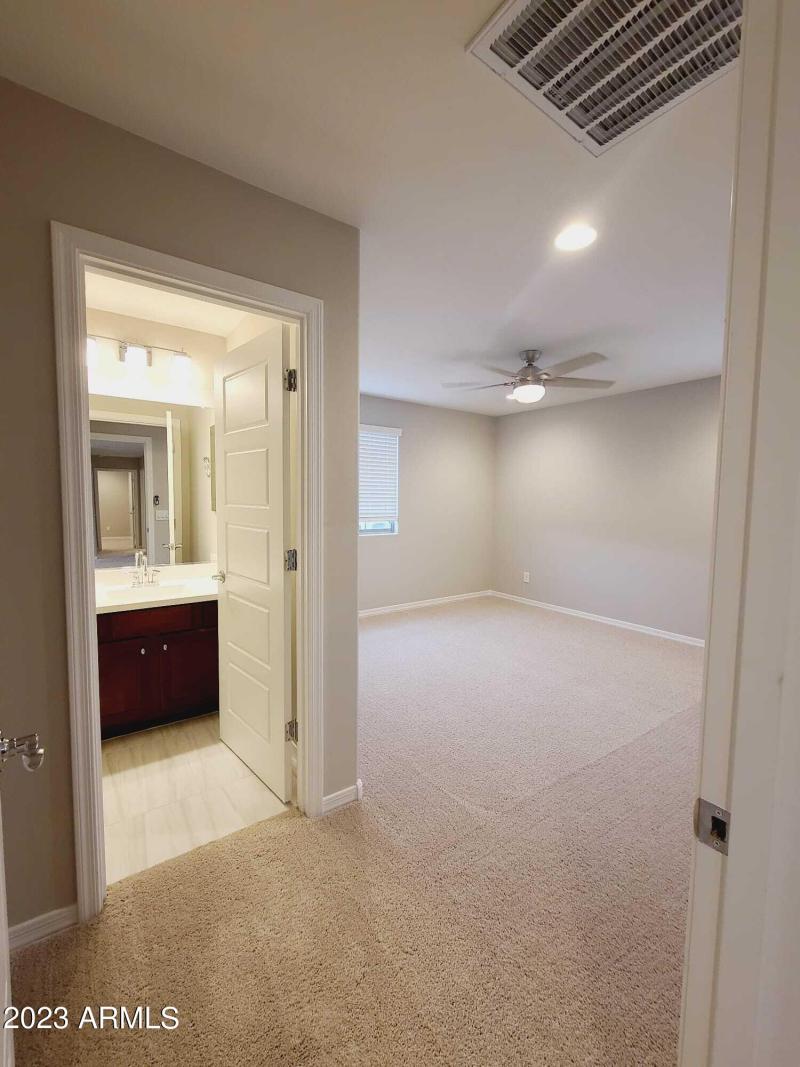 WhatsApp Image 2023-12-01 at 8.39.56 AM