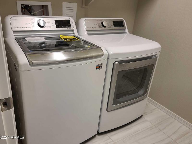 WhatsApp Image 2023-12-01 at 8.39.55 AM