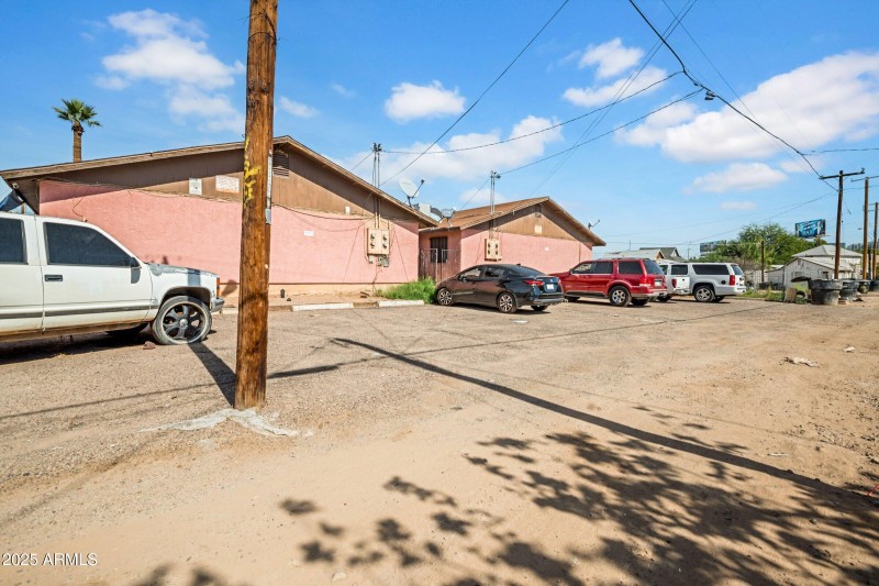 19-custom-1123 W Fillmore St-19