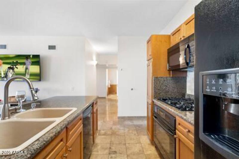 f3046015-54fa-47f5-9efd-5a691c10f162