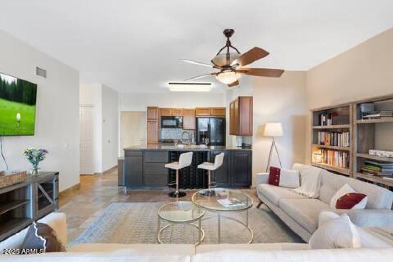 a9a8079b-e51d-4800-8bdd-ca8e4bdf3da1