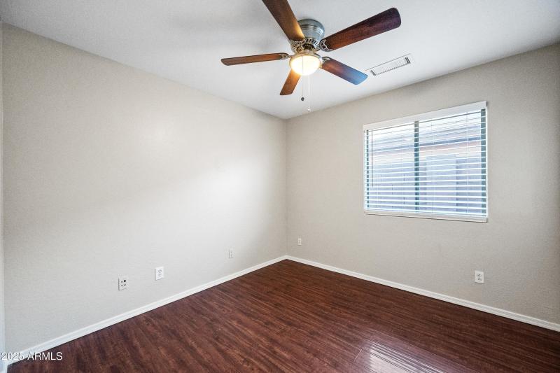 15-10748WMVD-ocupix-