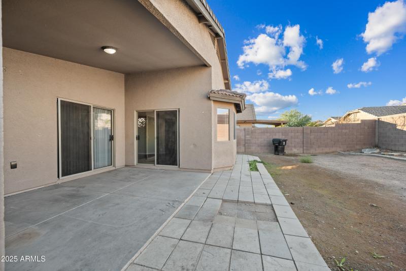 20-10748WMVD-ocupix-