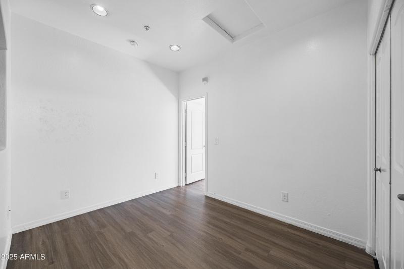 12-4608WMA1193-ocupix-