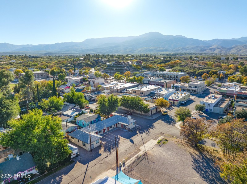 107 E Pinal Street-23