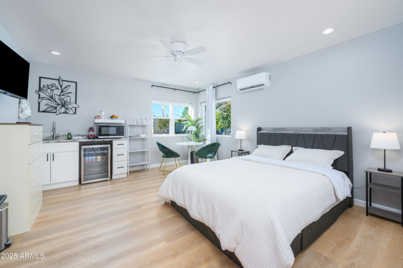 107 E Pinal Street-18