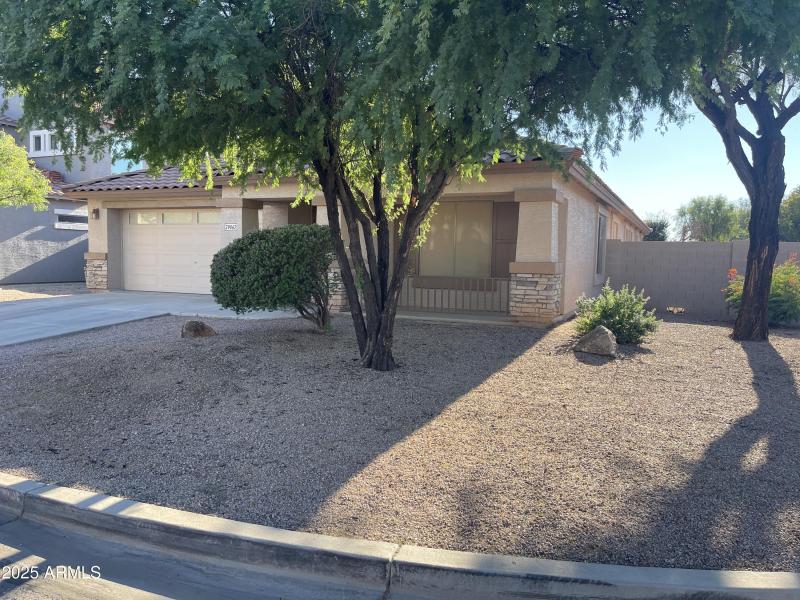 20251105_221240236_iOS